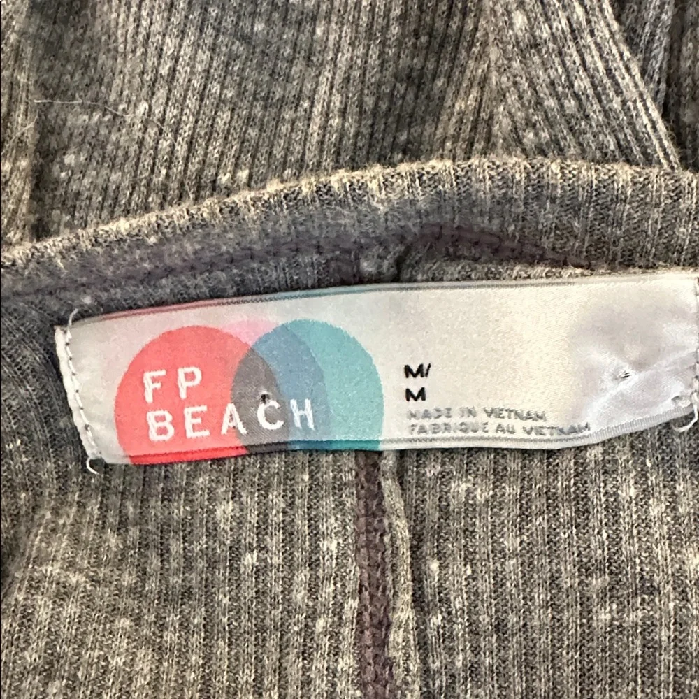 Free People Beach Gray Lightweight Button Down Long Swim Cover Up‎ Size Medium